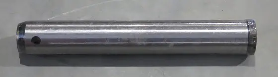 VOE14509017 палец соединения ковша и трапеции VOLVO