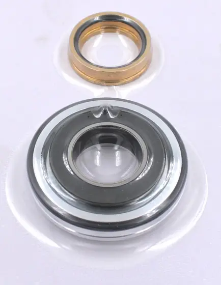 Уплотнение вала 