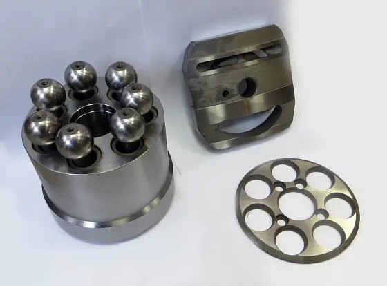 Группа вращения c левым распределителем 