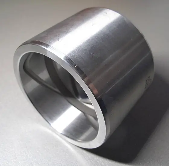 VOE14551528 втулка 24 EC240