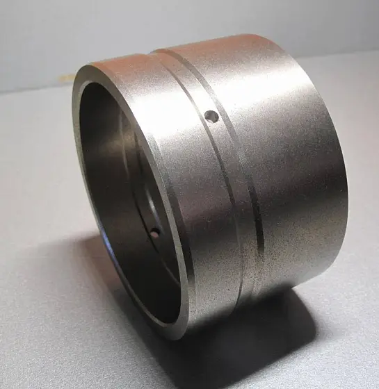 4443885 втулка&nbsp;&nbsp;ZX230 HITACHI