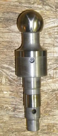 Центральный шип, шарик 145